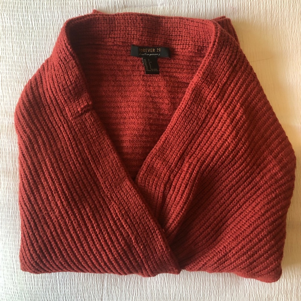 Knit Wrap Sweater (M) 💗